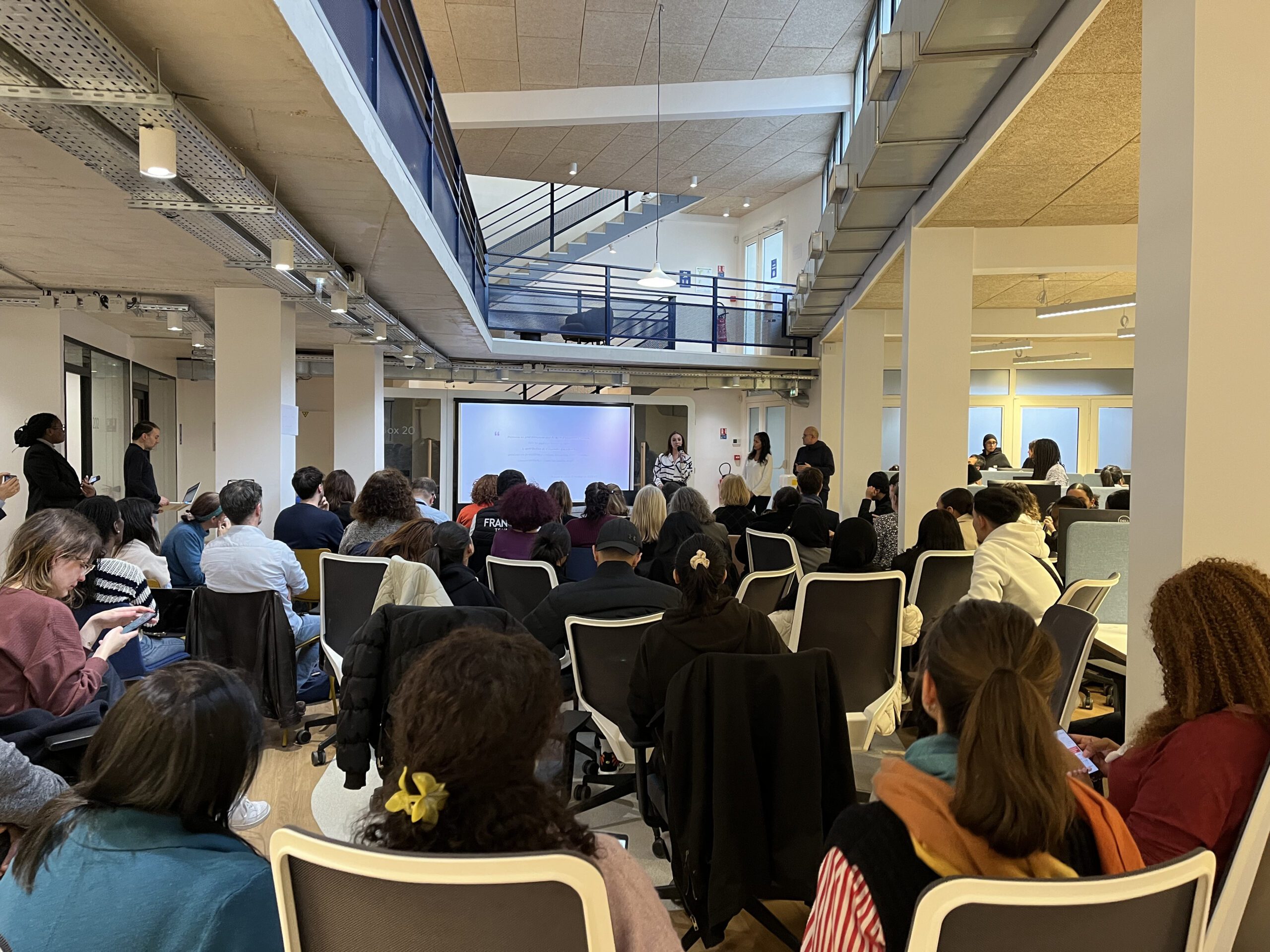 image hackathon women in tech salle